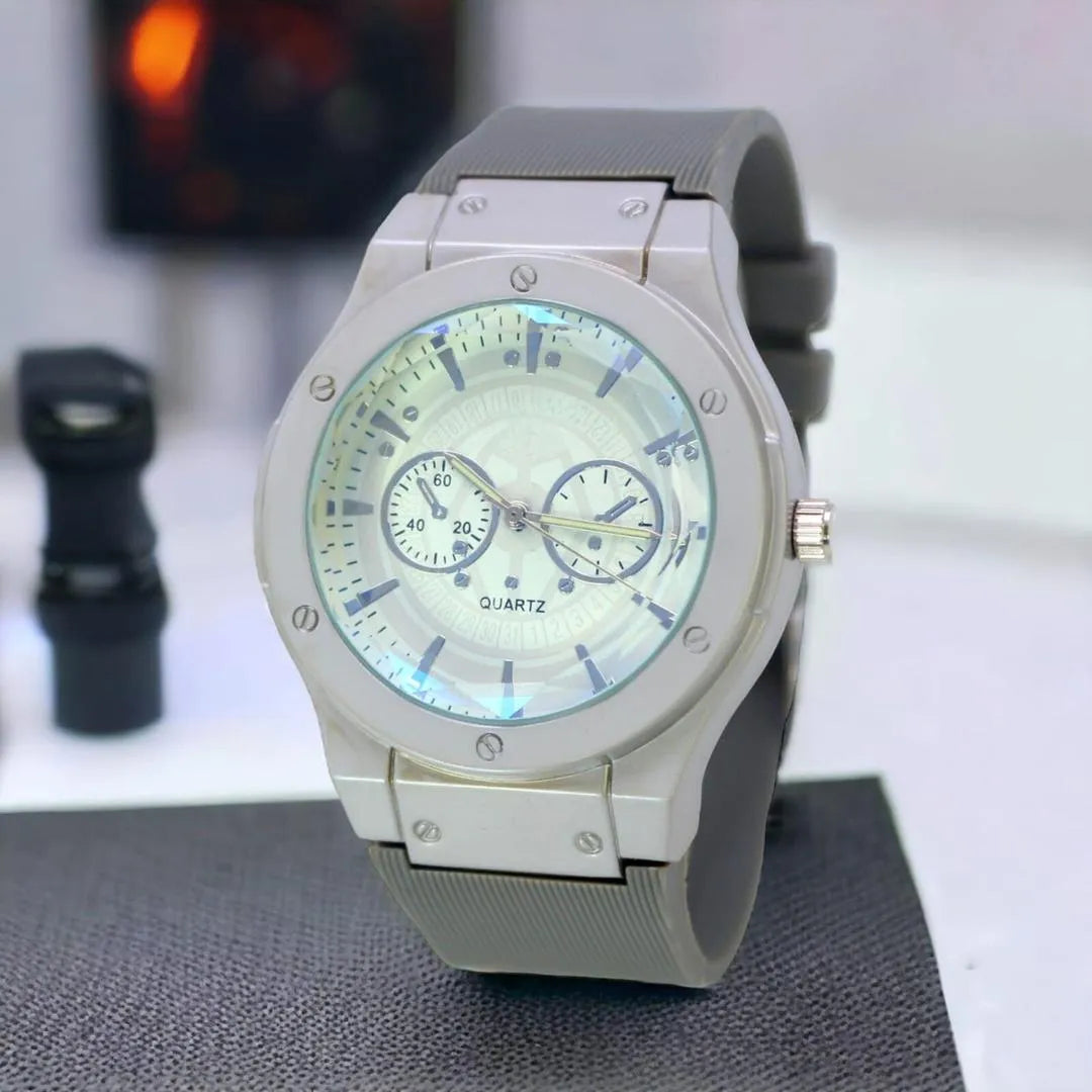 Men’s Quartz Watch with Silicone Strap